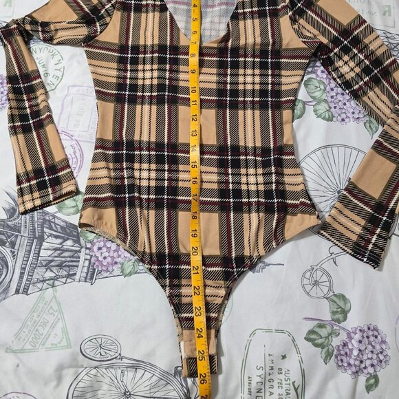 Women's CHOCOLATE Striped Plaid Long Sleeve Beige Bodysuit Size M - Picture 6 of 8